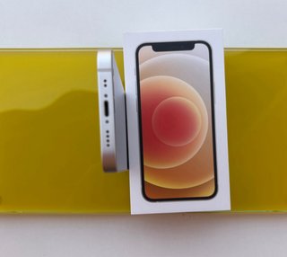 iPhone 12 mini Apple
