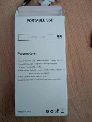 SSD de almacenamiento de 4TB Portable Enclosure