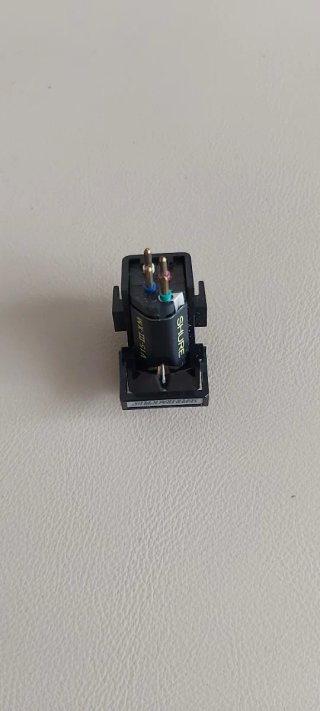 Aguja Shure para Tocadiscos Negra