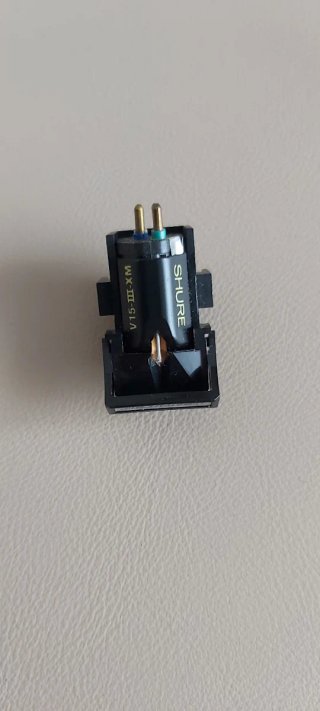 Aguja Shure para Tocadiscos Negra
