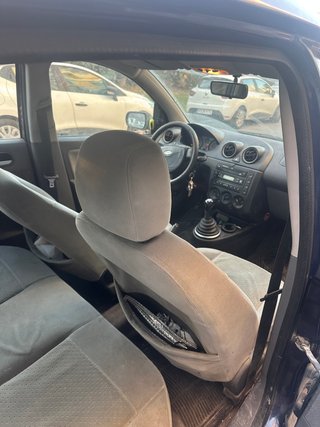 Ford Fiesta 2004