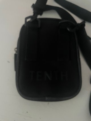 Riñonera Tenth negra