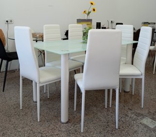 Mesa Extensible DT + 6 Sillas Blancas. ¡EN OFERTA!