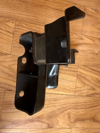 Soporte Mopar Jeep Grand Cherokee WH