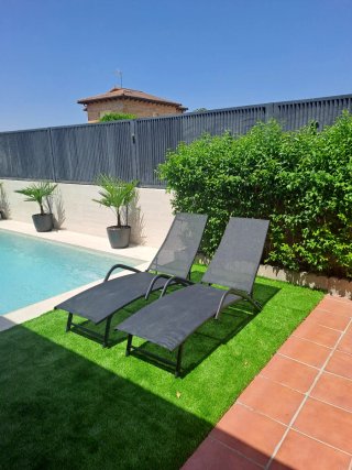 2 Tumbonas piscina NORDSTRAND, de JYSK