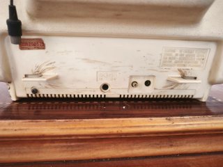 Televisor Antiguo Sanyo