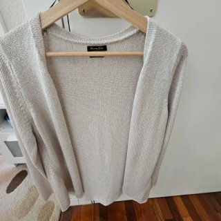 Chaqueta beige de punto