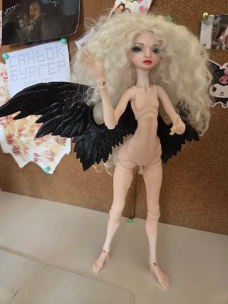 Muñeca ángel articulada. Impresa en 3D.