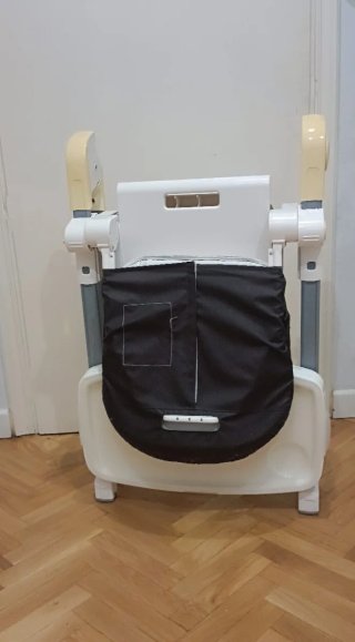 Trona Inglesina Gusto Plegable Regulable