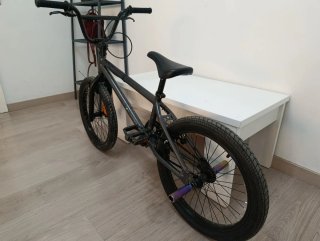 Bicicleta BMX Decathlon