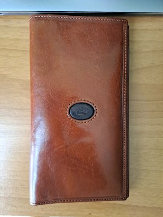 Portafoglio in pelle marrone