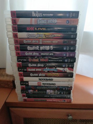 Pack PS3: Guitarra + Juegos Musicales