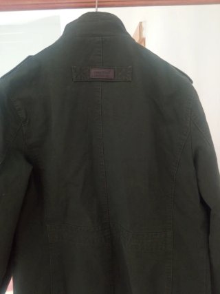 Chaqueta militar verde multi-bolsillo