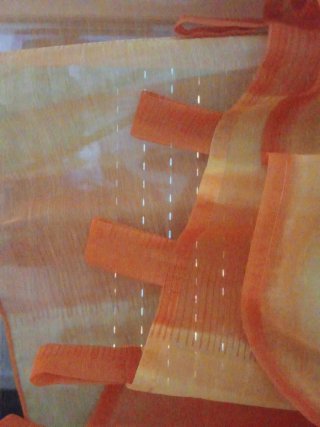 Cortinas Naranjas y Amarillas , (2)