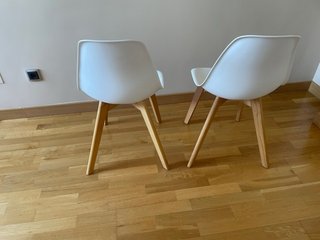 Juego de 2 sillas de cocina blancas
