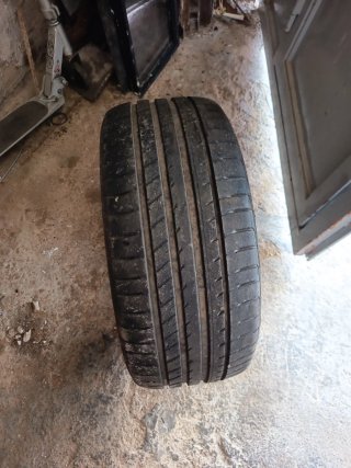 Rueda 225/45R17 94W