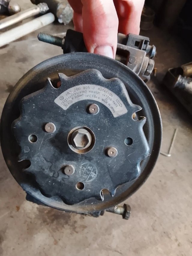 Compresor A/A Audi A6 2.5 TDI