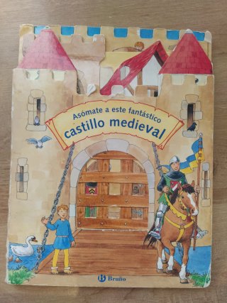 Asómate a este fantástico castillo medieval