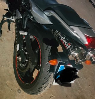 Tubo de escape Devil Magnum Carbono FZ6