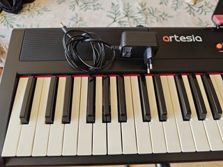 Piano de Escenario Artesia PERFORMER Negro