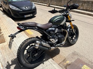 Triumph Scrambler 400 X
