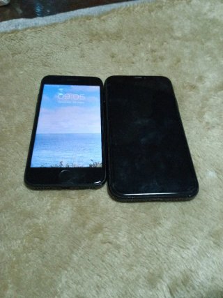 Lote 2 iPhones Negros Son para piezas o arreglar