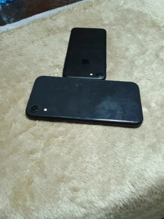 Lote 2 iPhones Negros Son para piezas o arreglar