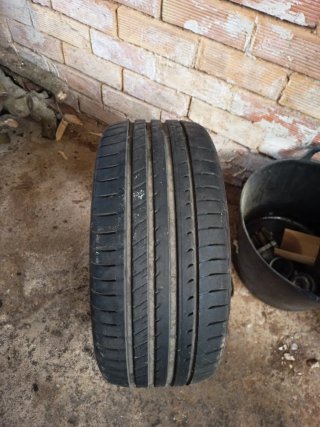 Rueda 225/45R17 94W