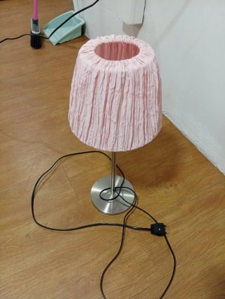 Lámpara mesita de noche