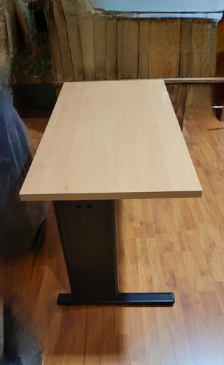 Mesa de estudio/oficina madera y metal