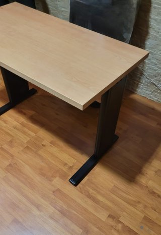 Mesa de estudio/oficina madera y metal