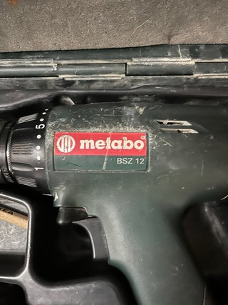 Taladro Metabo AC 30 con Batería y Cargador
