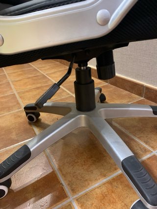Silla de oficina/estudio negra y plateada