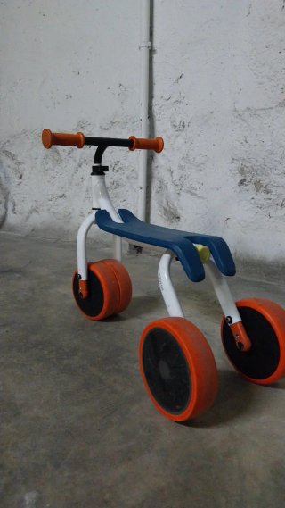 Bicicleta correpasillos evolutiva BTWIN