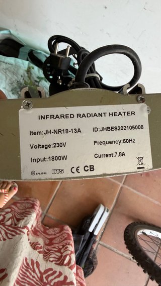 Calefactor infrarrojo 1800W