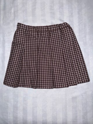 Falda estilo colegiala cuadros ( 2X10€ )