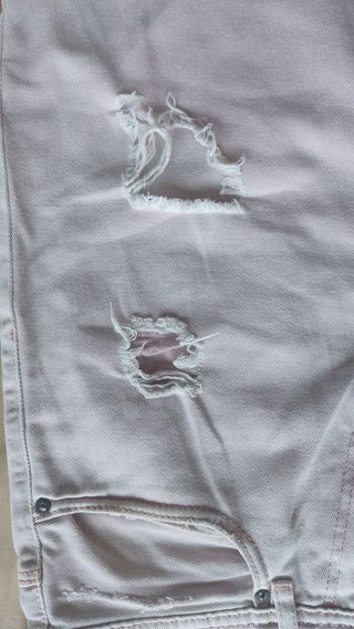 PANTALÓN VAQUERO CORTO ROSA DESCARRADO UNISEX