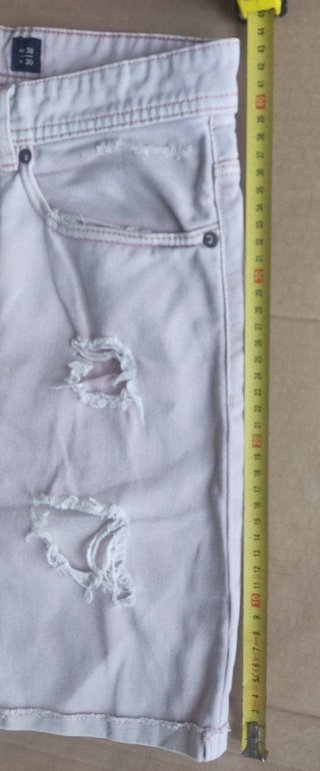 PANTALÓN VAQUERO CORTO ROSA DESCARRADO UNISEX