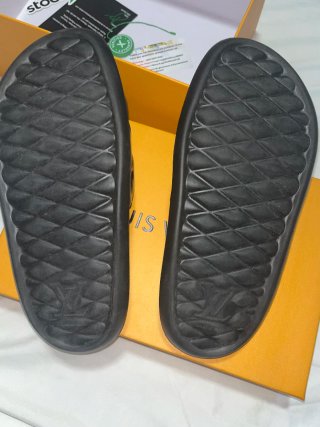 Sandalias Louis Vuitton Monogram Negras