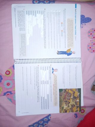 Libro de texto "Situacions 2 Geografia i Història"