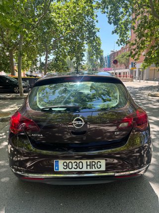 Opel Astra 2013