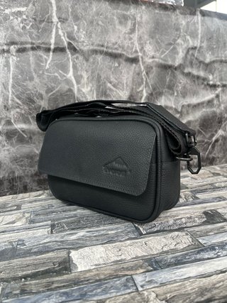 Bolso manos libres de cuero