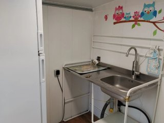 Caseta metálica gris