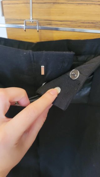 Shorts negros Stradivarius con cinturón polipiel