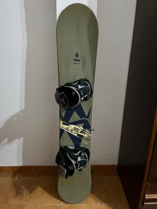 Tabla Snowboard Völkl con Fijaciones Flow