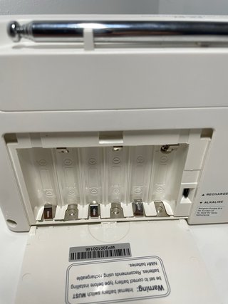 Radio Sangean PR-D7 FM Blanca