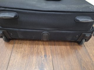 Maletín atache Samsonite con ruedas y asa extensib