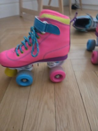 Patines 4 ruedas,Soy Luna, Talla 34, marca visión.