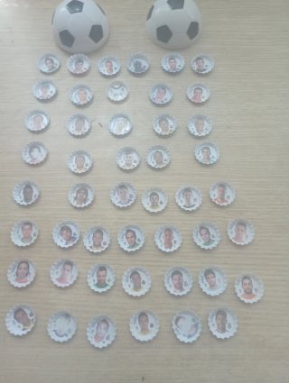 46 Chapas de Fútbol