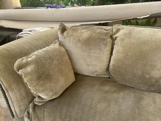 Sofá Chesterfield 3 plazas tela beige